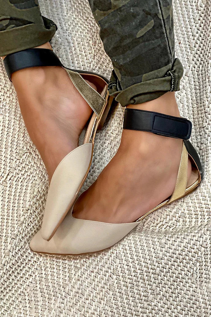 Taelynn | Two-Tone Modern Flats