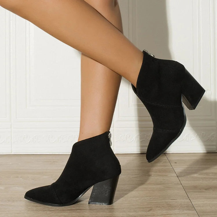 Sari™ | Pointed Ankle Boots