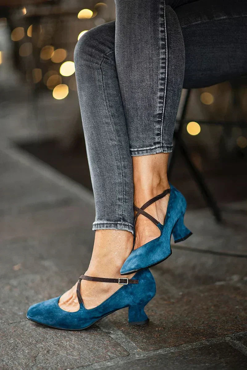 Vaeriyn | Elegant Strap Mid-Heels